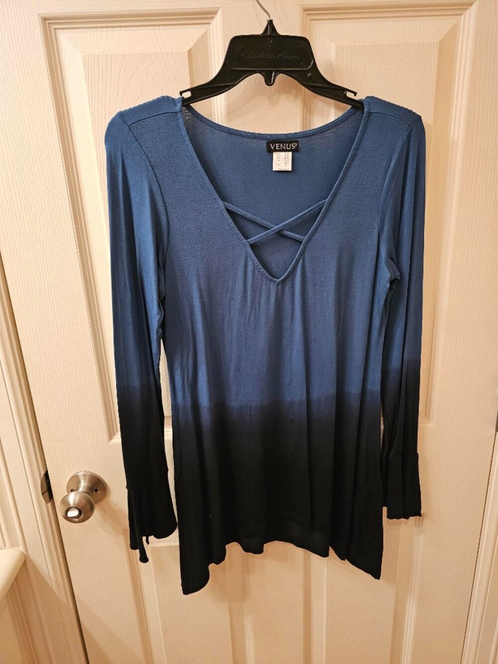 NWOT Venus Small Teal Ombre Blouse